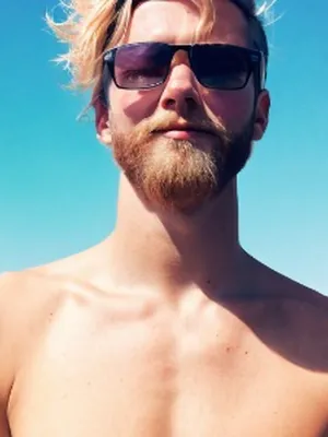 Henri, 36 v, Espoo